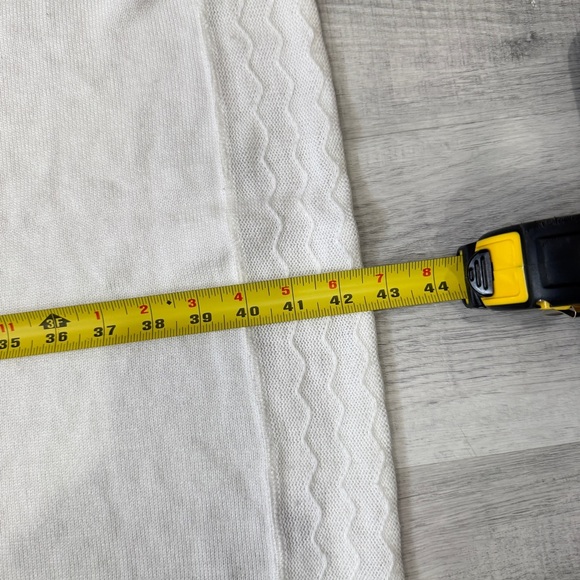 Debenhams Babble Boom Little Cat Embroidered White Knit Baby Blanket - Picture 15 of 17